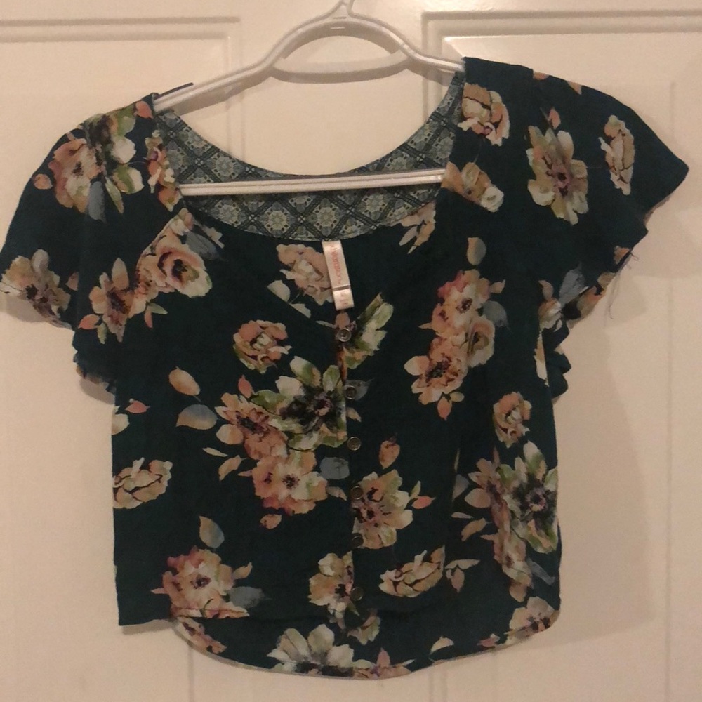 Green floral crop top